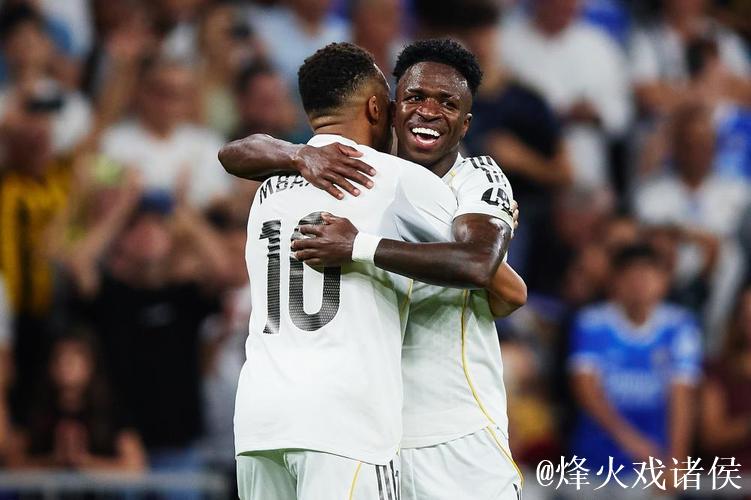 欧冠-姆巴佩破门维尼修斯双响 皇马5-1萨尔斯堡 欧冠-姆巴佩破门维尼修斯双响 皇马5-1萨尔斯堡