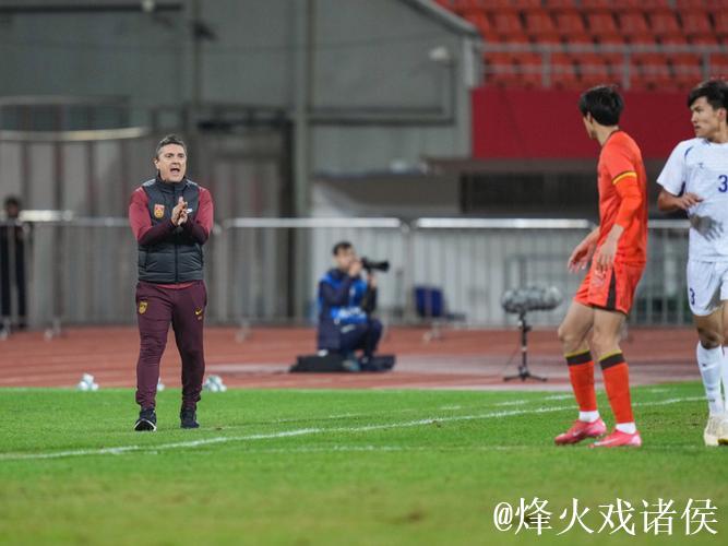 神奇竟也能复制?中国U23队主帅安东尼奥,靠啥批发式上演“历史性晋级” 神奇竟也能复制?中国U23队主帅安东尼奥,靠啥批发式上演“历史性晋级”